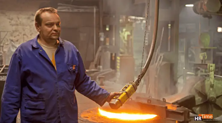Weitere Informationen zur Verwaltung von Arbeitsstunden in der Produktion.