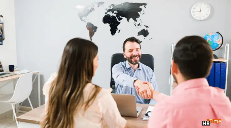 Beispiel für die Erfassung von Arbeitsstunden im Büro