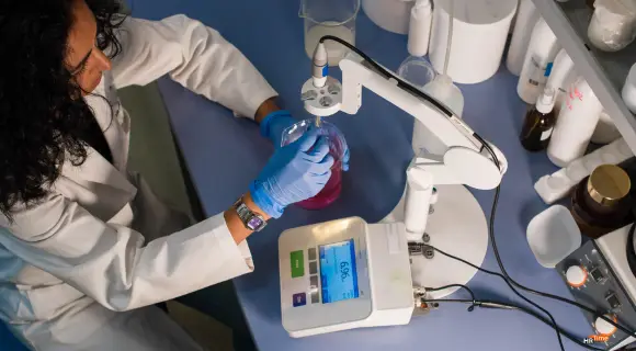 Digitale Zeiterfassung für Chemieunternehmen - Chemiebetriebe