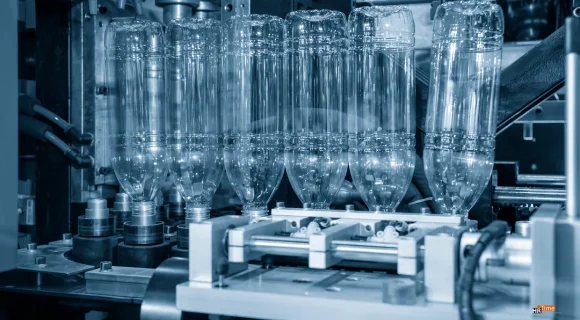 Zeiterfassung für Kunststoffhersteller | Plastikproduzenten